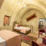 Maron Stone House Inn 3*
