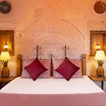 Maron Stone House Inn