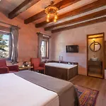 Maron Stone House Inn 3*