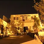 Maron Stone House Inn 3*