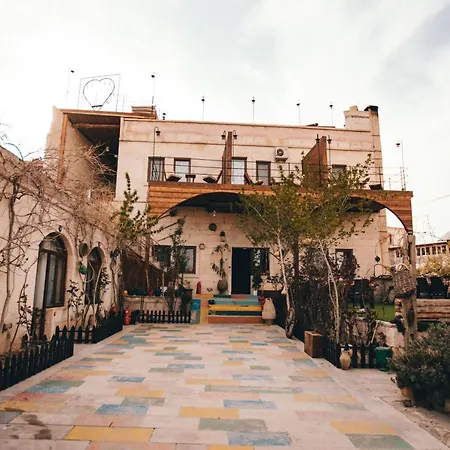 Maron Stone House Han 3*
