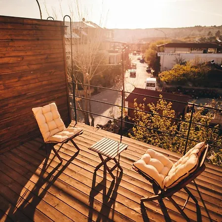 Maron Stone House بيت ريفي