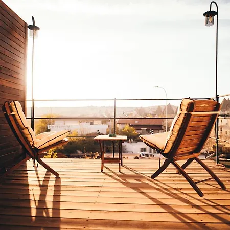 Maron Stone House Мініготель 3*