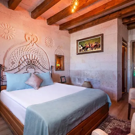 Maron Stone House بيت ريفي غوريمِيه