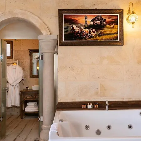 بيت ريفي Maron Stone House غوريمِيه