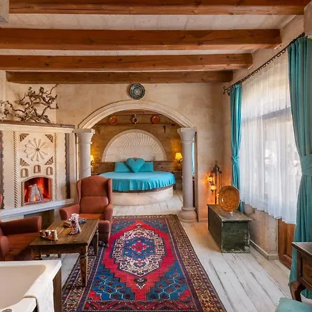 Herberg Maron Stone House