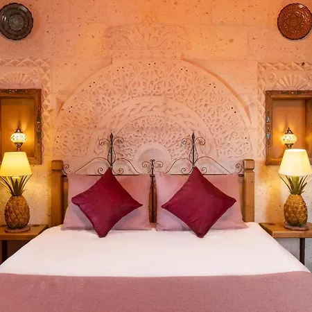 Maron Stone House بيت ريفي
