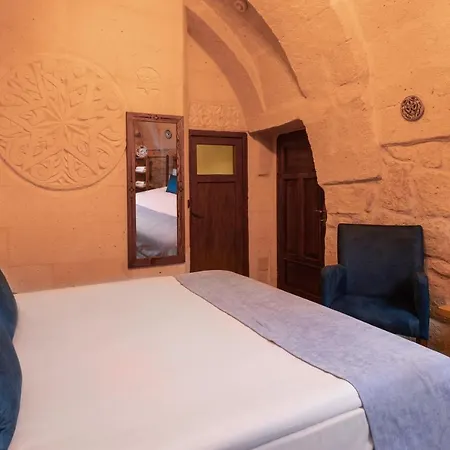Han Maron Stone House