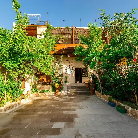 Maron Stone House بيت ريفي غوريمِيه