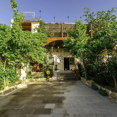Maron Stone House