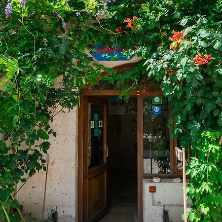 Maron Stone House 3* غوريمِيه