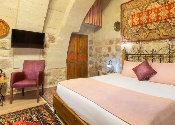 Maron Stone House 3*