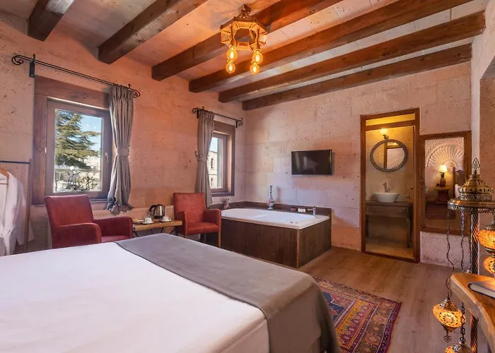 Maron Stone House Inn 3*