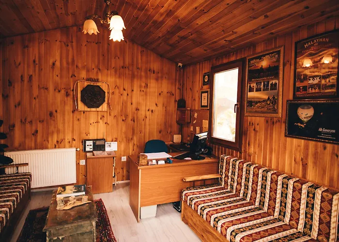 Inn Maron Stone House