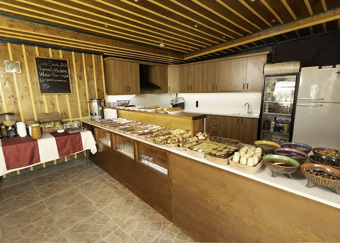 Maron Stone House Inn 3*