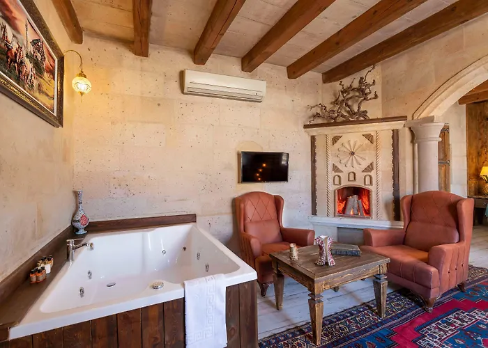 Maron Stone House 3*