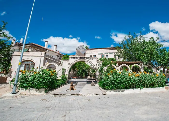 Maron Stone House Inn 3*